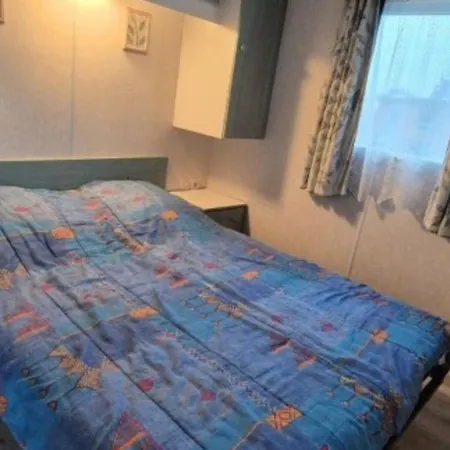 Mobil - Animaux Admis - 4 Pers. - Api-1-52-2872 キャンプ場 Biville-sur-Mer